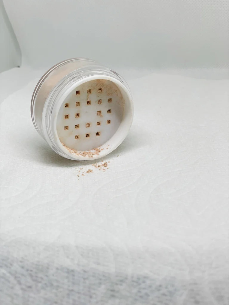 flawless: Silk Finishing Powder